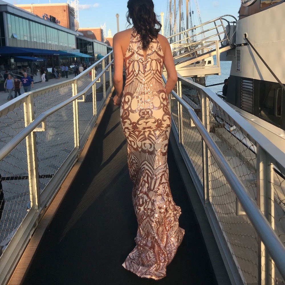 Prom Dress - Picture 4 of 4
